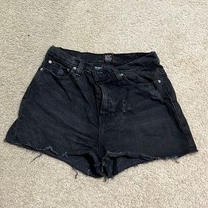 dark grey wash denim jean shorts